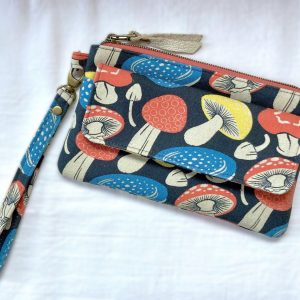 Phone Wallet - Retro Mushrooms